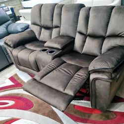 Winter Blowout Sale! Barcelona Brown, Reclining Sofa And Loveseat. Set Now $999. Easy Finance Option. Same Day Delivery
