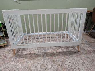 Delta convertible crib