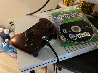 Xbox One S Console with wired Controller and Games