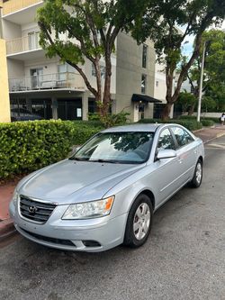 2009 Hyundai Sonata Silver 80k miles