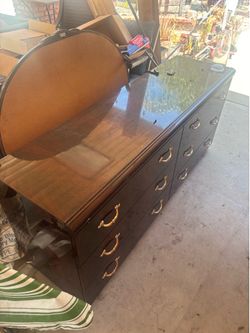 Brown dresser