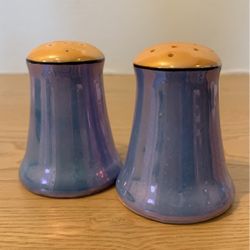 Vintage Lusterware Salt and Pepper shakers Japan Mid Century Lusterware blue and gold 3”  B1