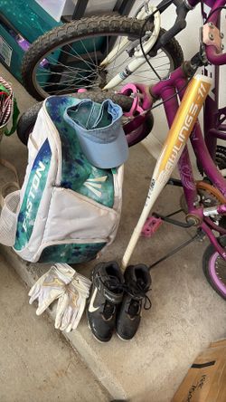 Softball Bat / Backpack / Shoes / Gloves 