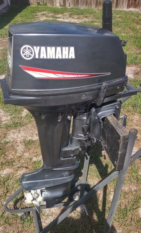 Yamaha Tiller Handle 9.9 HP Outboard Motor