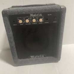  Very Rare Matrix Mini Guitar Amp 15 Watts. Made In Korea 