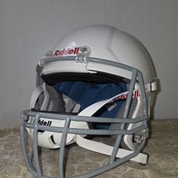 Riddell Victor-i Youth Football Helmet