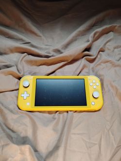 Nintendo Switch Lite Yellow Excellent Condition
