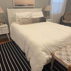 Wooden White Queen Bed Frame 