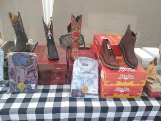 Yarda sale botas guarachis marca Gucci. Guccilopostli ☺️☺️☺️