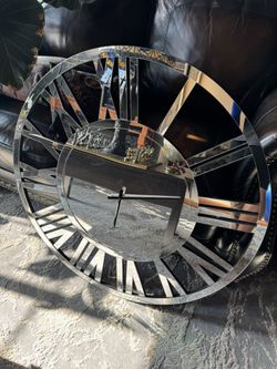 34” Mirrored Clock. Battery Powered. Wall Mounted. 
