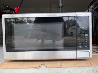 Sharp 2.2 cu. ft. 1200W Stainless Steel Countertop Microwave Oven (SMC2265KS)