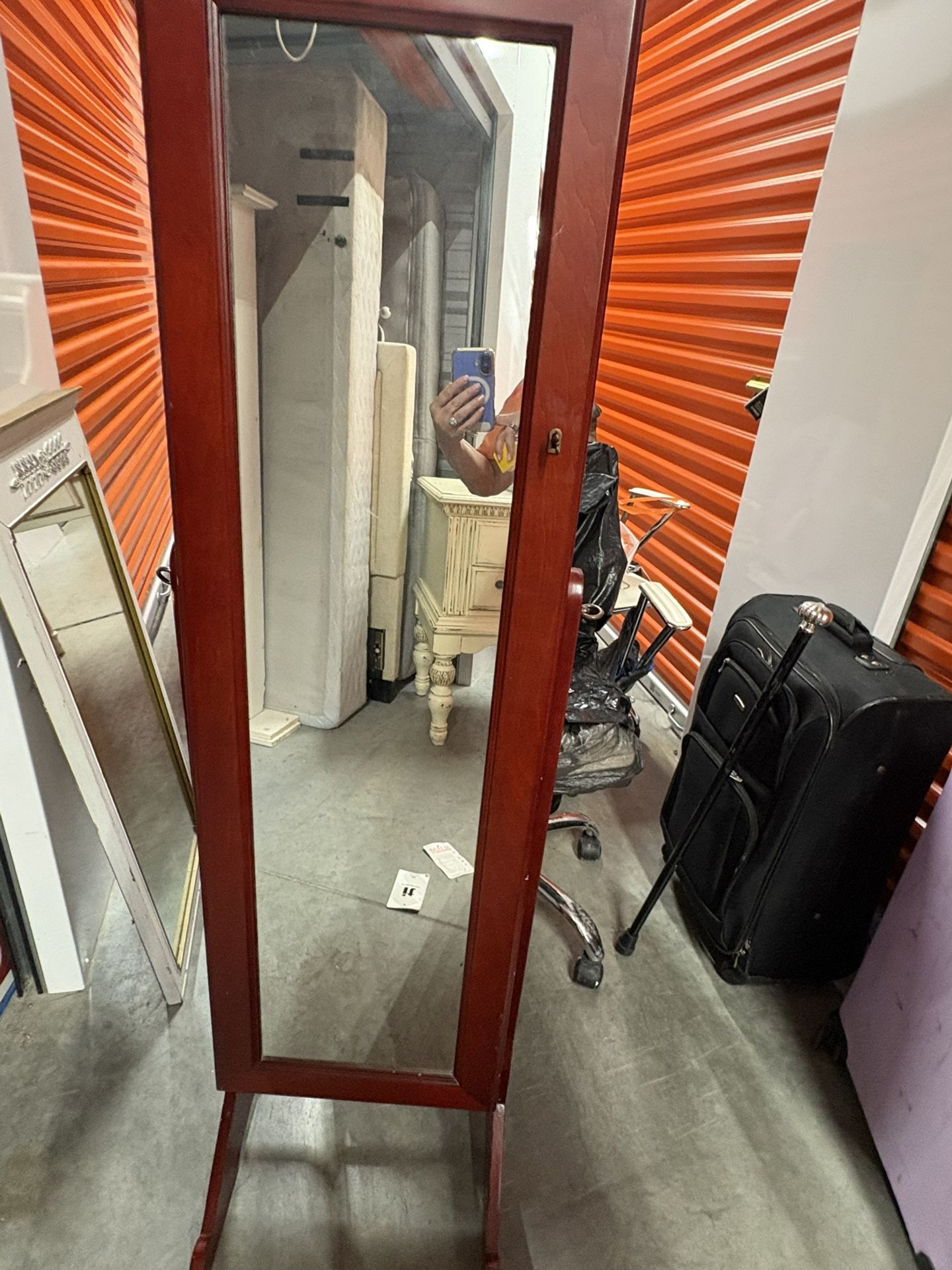 Jewelry Cabinet With full mirror