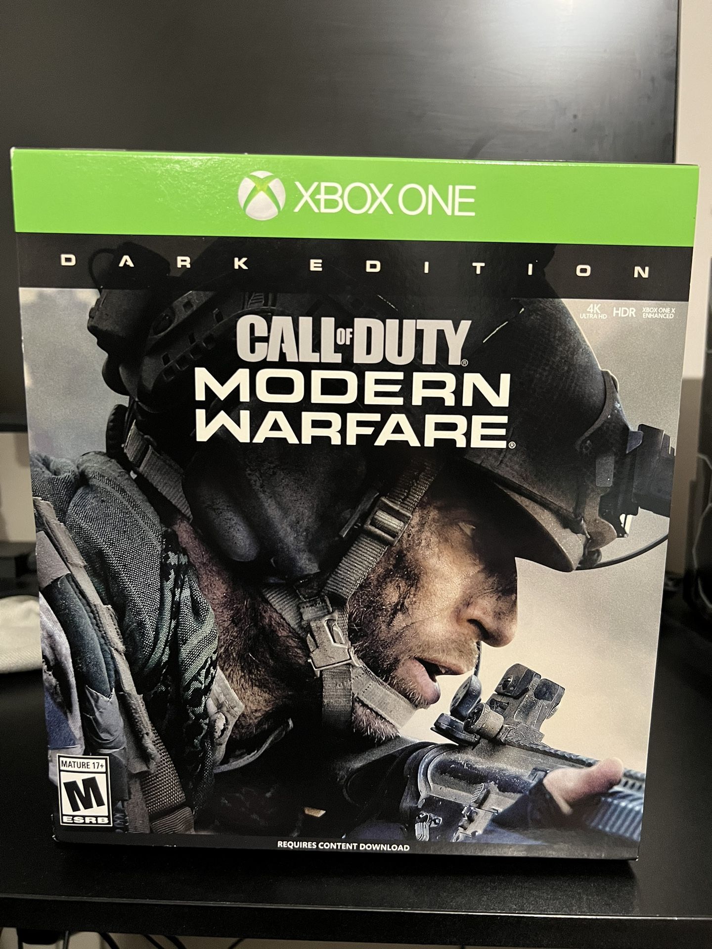 Call of Duty MW 2019 Dark Edition Night with Vision Goggles & Stand