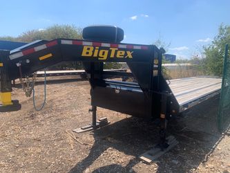 2025 (35ft)Big Tex Gooseneck Trailer with mega ramps