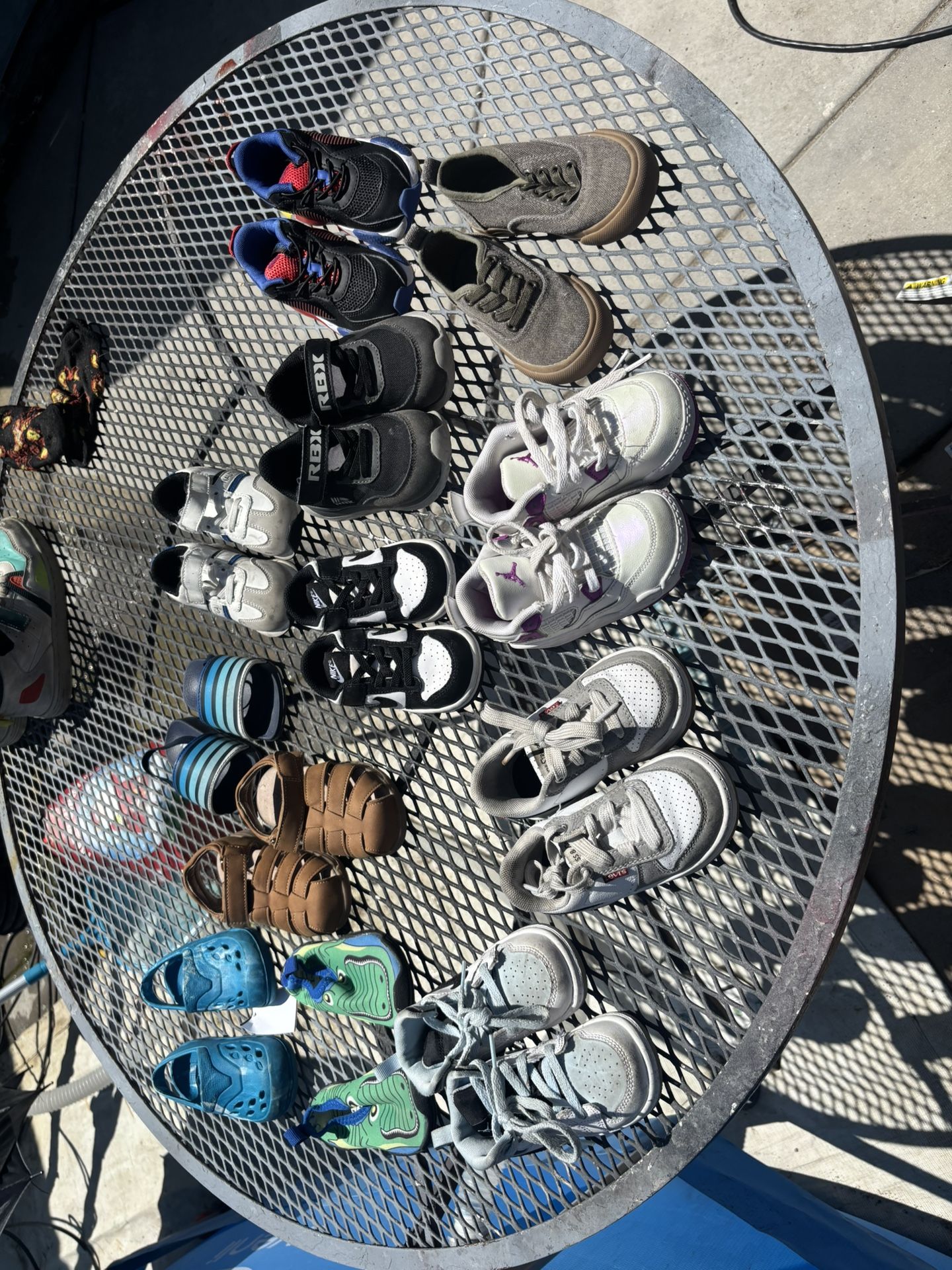 Not Freee Baby Shoes 5/6/7