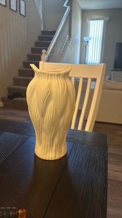 White Ceramic Vase with Texture 9"