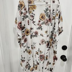 Floral Kimono 