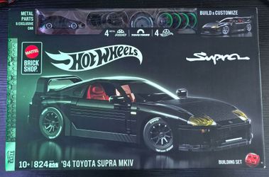 Hot Wheels Mattel Brick Shop '94 Toyota Supra MKIV Building Set
