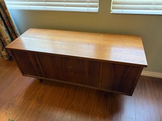Vintage Mid Century Modern Lane Cedar Chest - Tambour Front