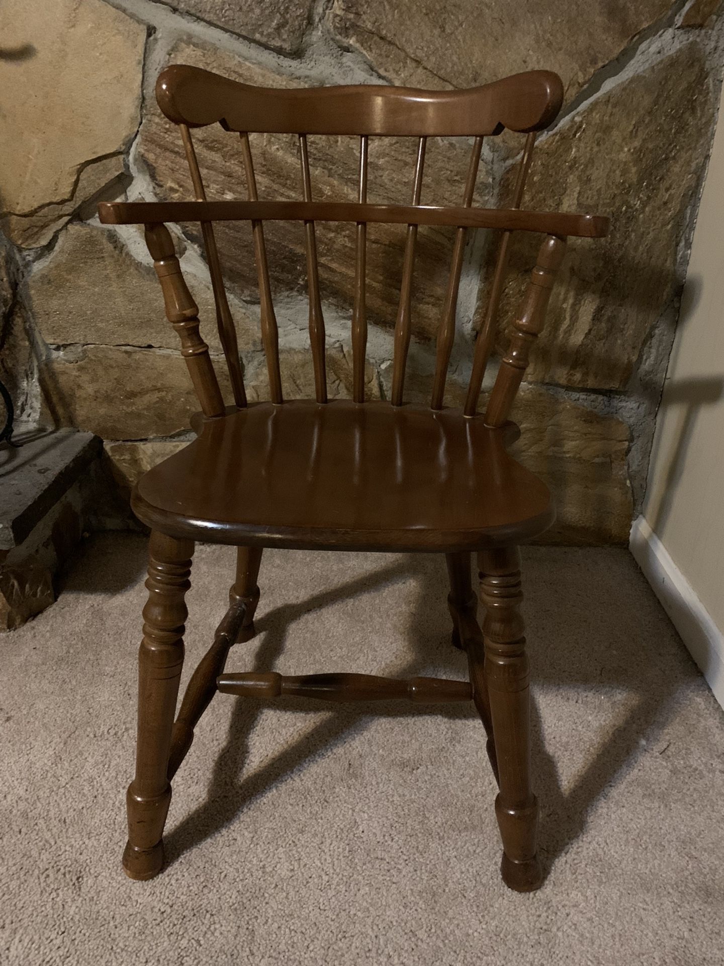 Vintage 1970 Maple Cochran Bay Colony Captain Chair