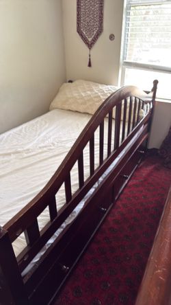 free Twin size day bed