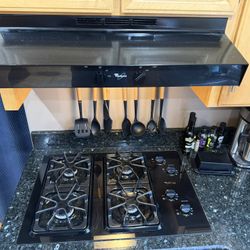 Whirlpool Gold Gas,Cooktop And Range Hood