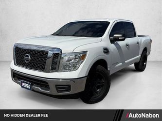 2017 Nissan TITAN