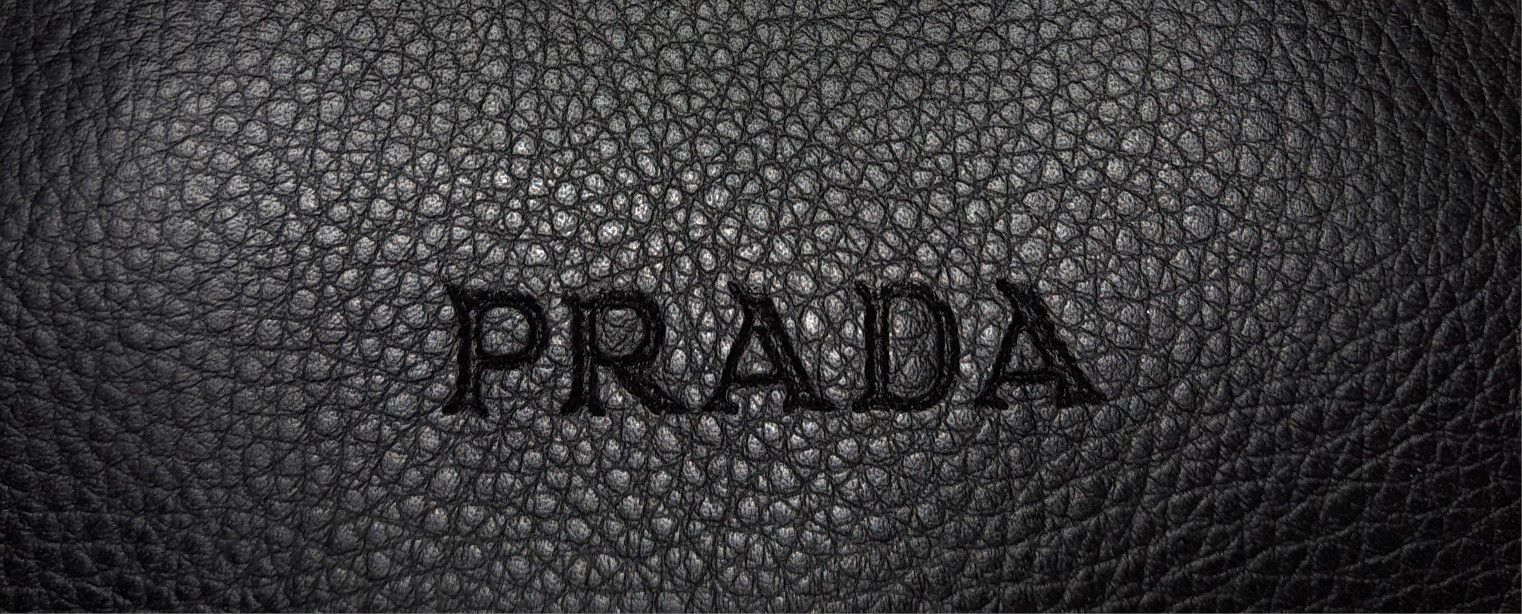 Designer Hand Bag / Purse Brand New Black Hammered Leather