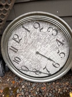 Free big clock