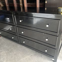 Solid Wood Dresser 
