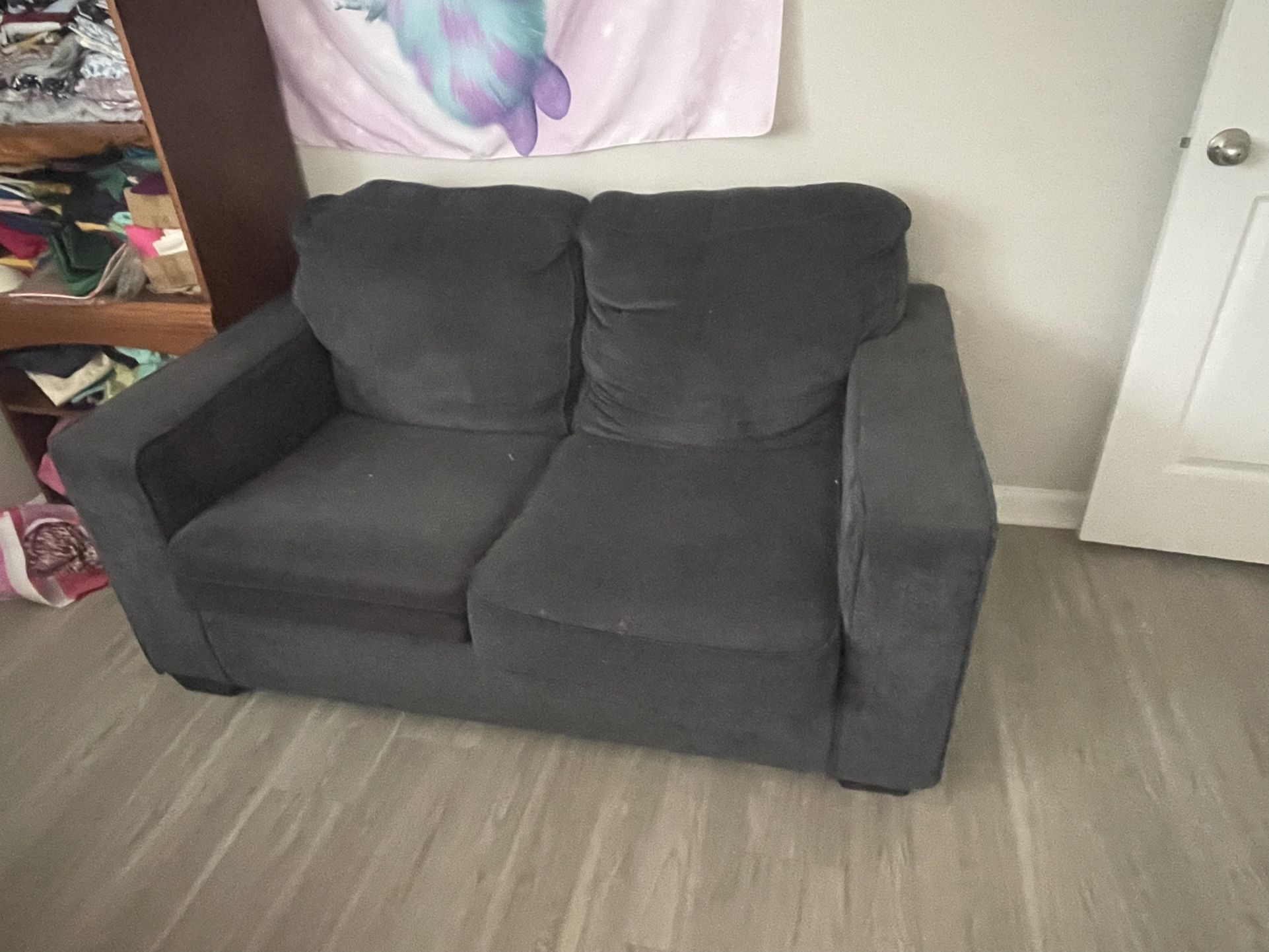 Selling: Sofa Set (3+2) available for pickup at Ashton Book apts Frankiln.