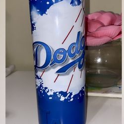 La Dodgers Tumbler Cup ⚾️ Great gift for your family and friends 😊