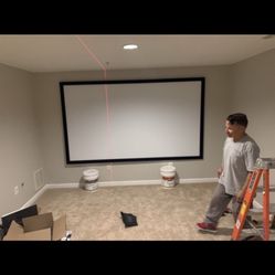 100in cinema screen $600 Obo 