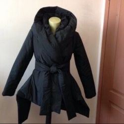 LOW PRICE MOVING- SUPER RARE LULULEMON ENFOLD WRAP PUFFER COAT