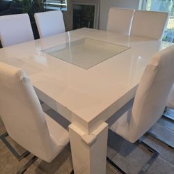 White Rectangle Dinning Tbl