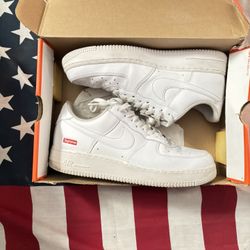Nike supreme Air forces 