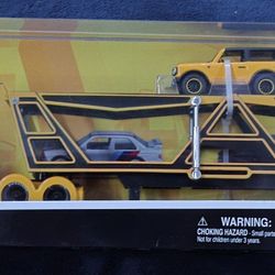 Maisto Desing 1/64 International Lonestar / 2021 Ford Bronco Badlands