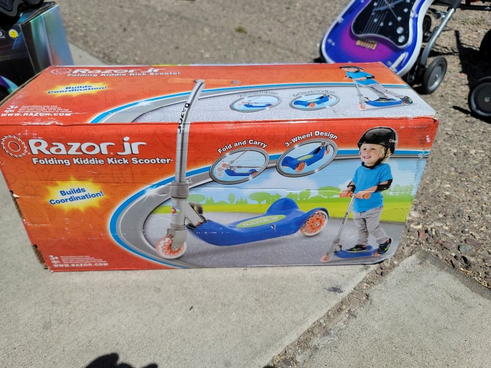Razor JR. NEW