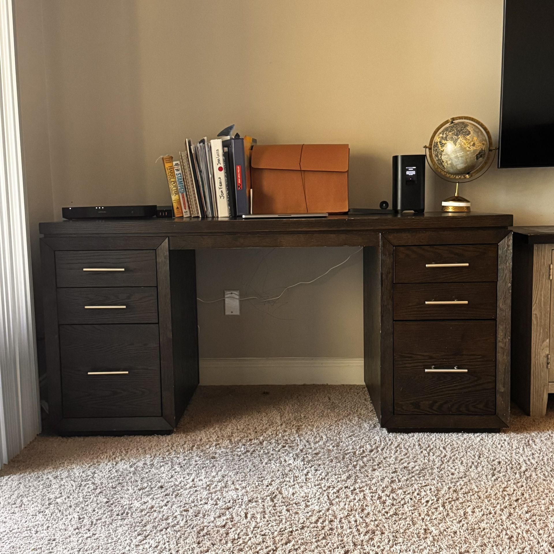 Desk