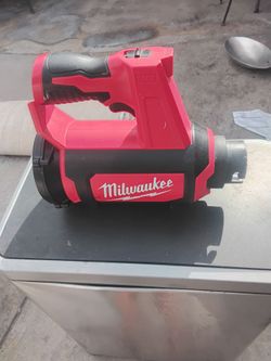 Milwaukee Blower