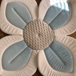 Baby Blooming Bath Flower 
