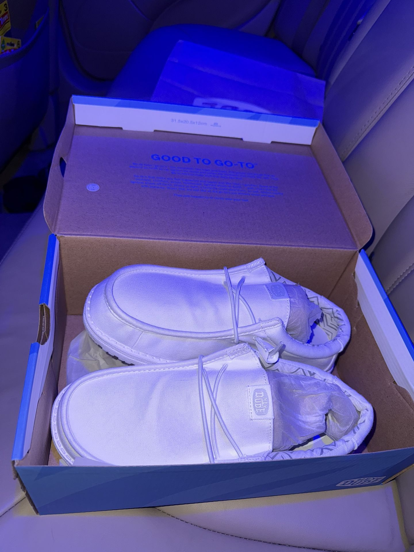 Hey Dude Shoes Wally Stretch Canvas White (Brand New)