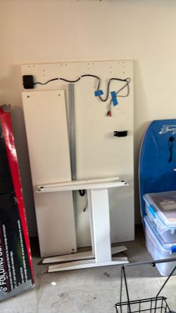 Desk Stand / Sit