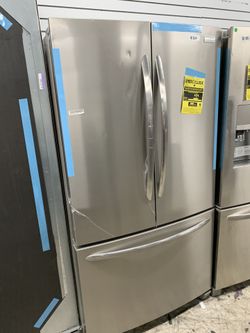 Frigidaire gallery French door stainless steel with no water ice maker on bottom
