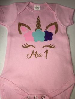 Unicorn Birthday personalized shirts / camisas personalizadas para cumpleaños