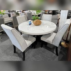 Round design faux marble white finish table set