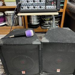 8 Channel Mixer/Amplifier w/ Bluetooth/EQ/Effects