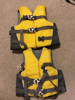 Stearns ski vest child and youth