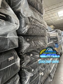 Queen Beautyrest black mattress and Boxspring bed set Colchon y tambor