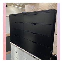 8 drawers dresser / Eight drawers dresser